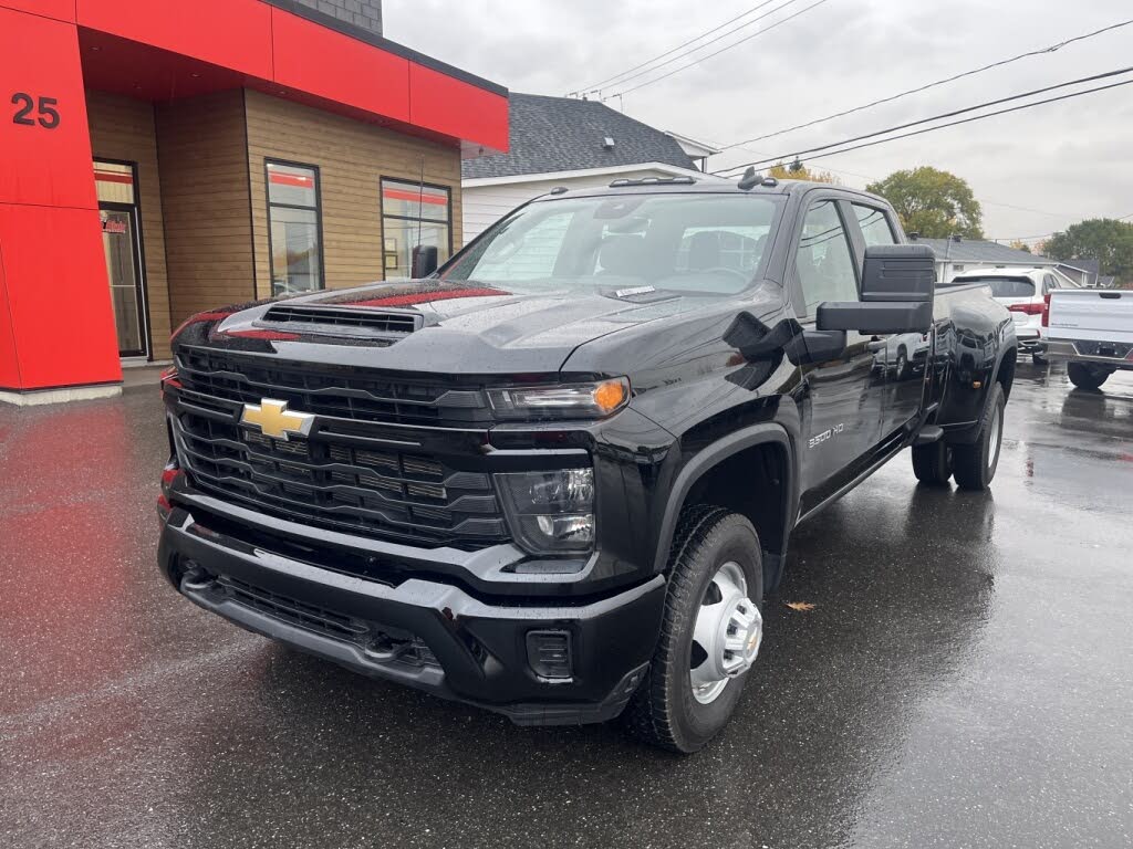 2024 Chevrolet Silverado 3500HD Work Truck Crew Cab 4WD
