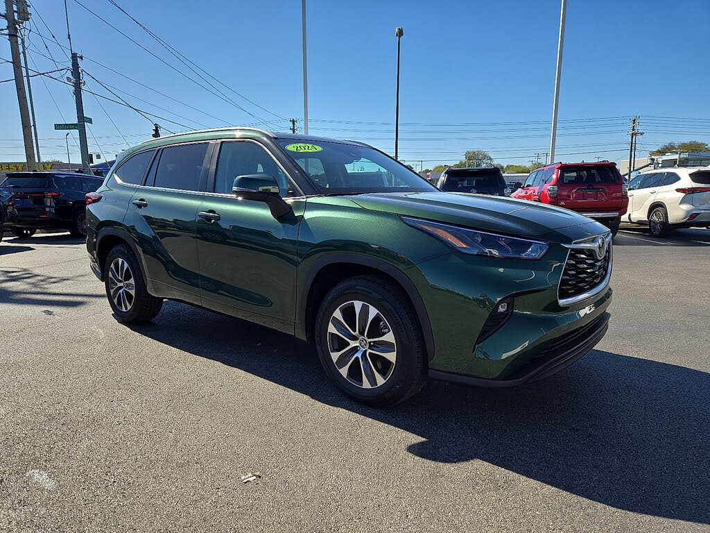 2024 Toyota Highlander XSE FWD