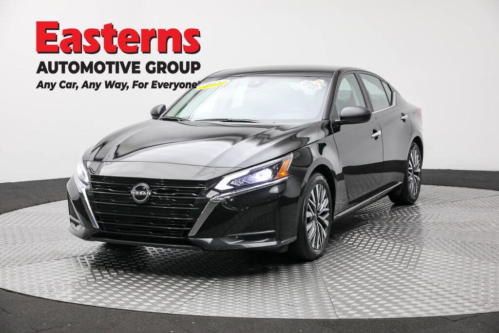 2024 Nissan Altima 2.5 SV FWD