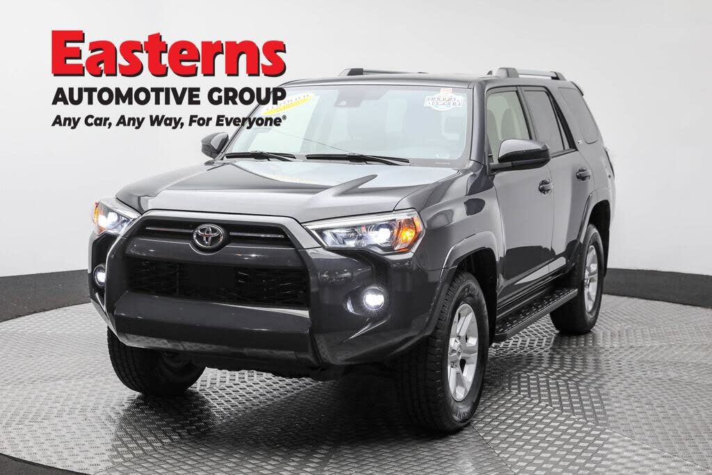 2024 Toyota 4Runner SR5 4WD