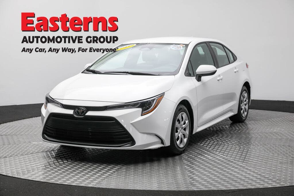 2024 Toyota Corolla LE FWD