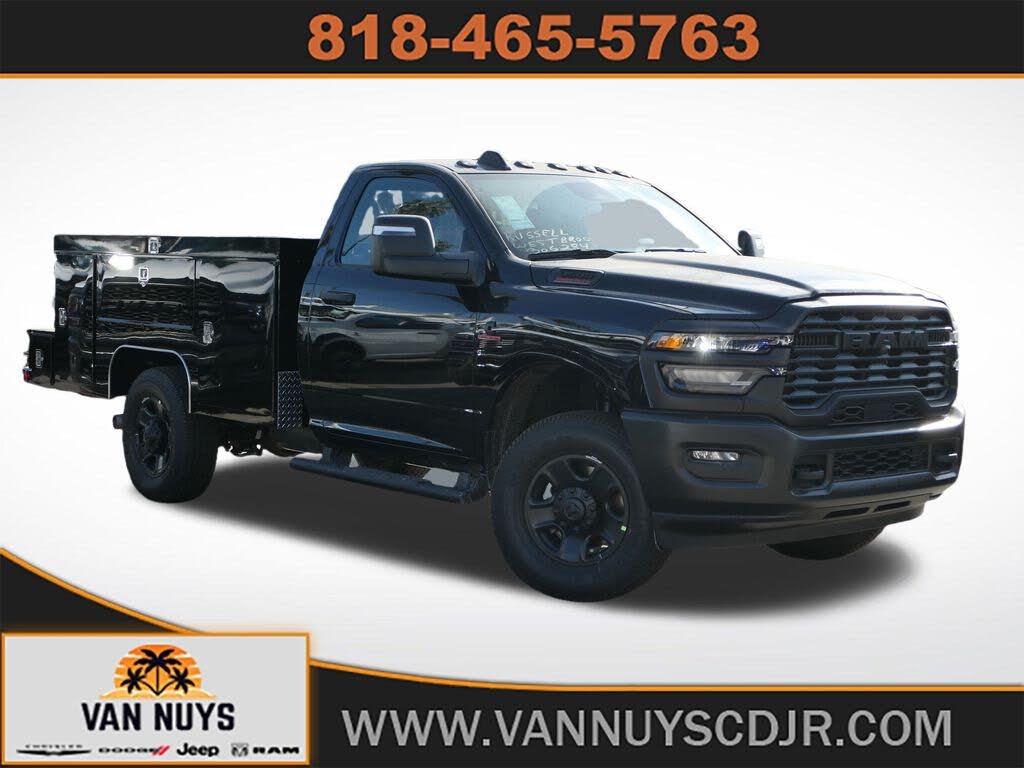2026 RAM 3500 Chassis Tradesman Regular Cab RWD