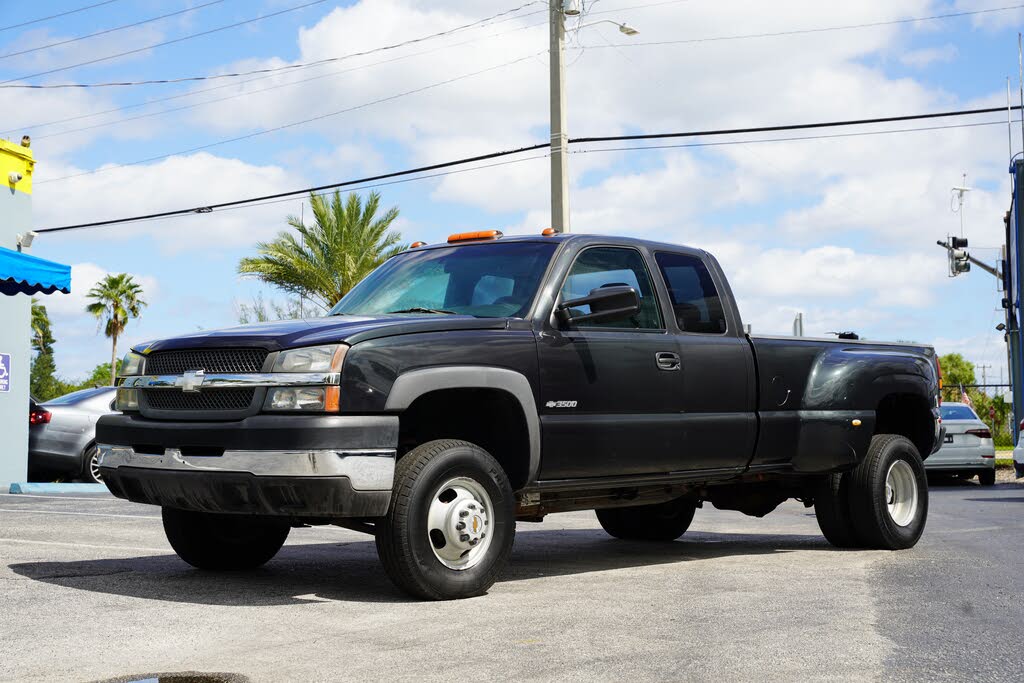 2003 Chevrolet Silverado 3500 Extended Cab LB DRW RWD