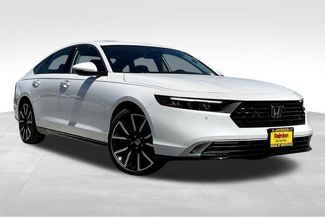 2025 Honda Accord Hybrid Touring FWD