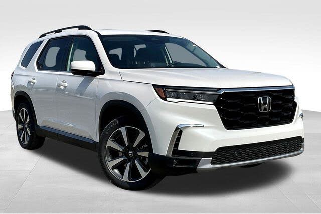 2025 Honda Pilot Touring AWD