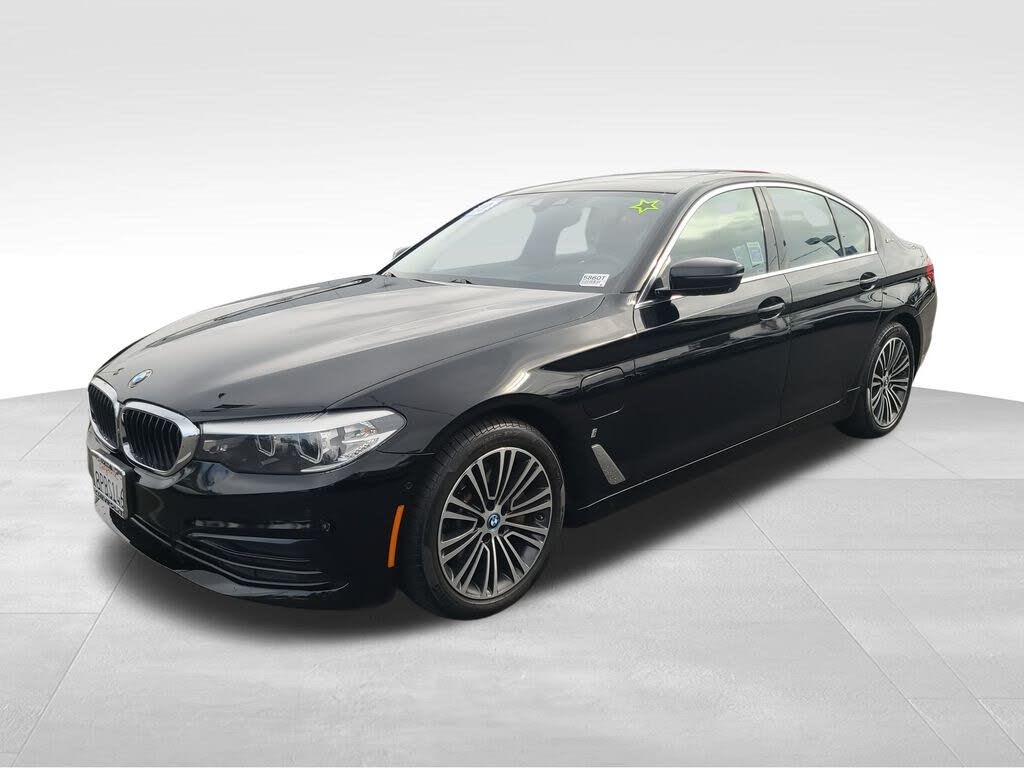 2019 BMW 5 Series 530e iPerformance Sedan RWD