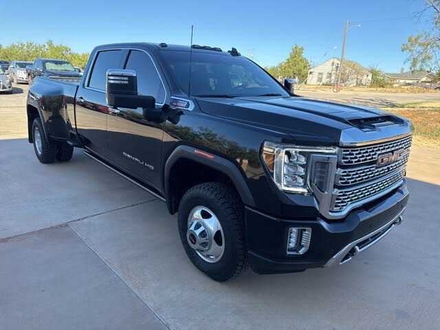 2022 GMC Sierra 3500HD Denali Crew Cab 4WD