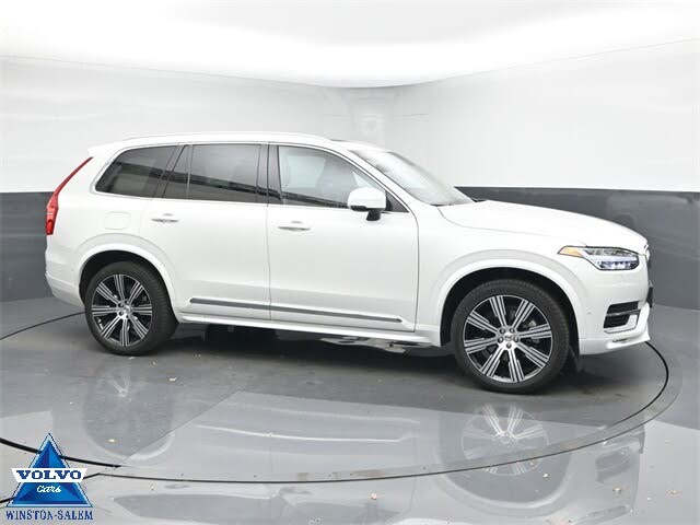 2023 Volvo XC90 B6 Ultimate Bright Theme 7-Passenger AWD