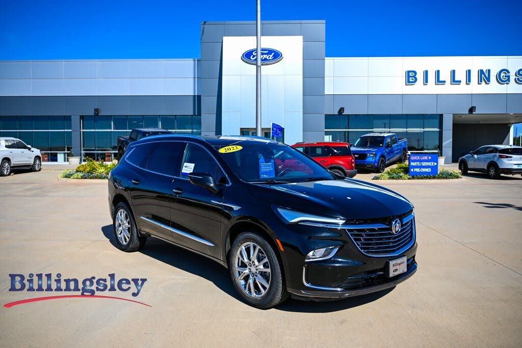 2022 Buick Enclave Essence FWD