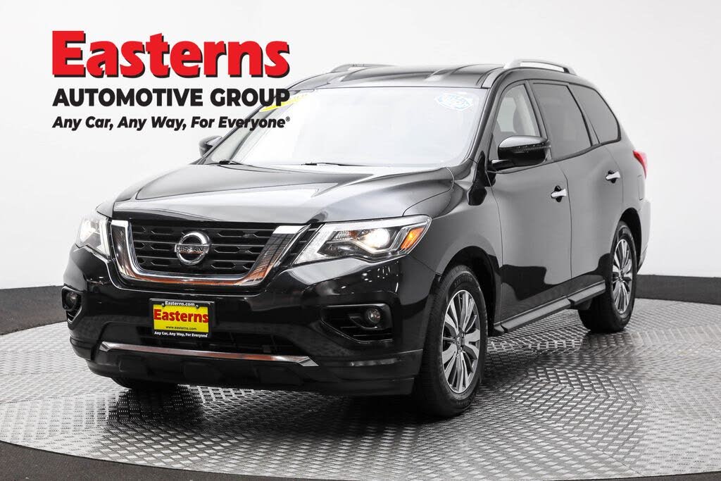 2019 Nissan Pathfinder SV FWD