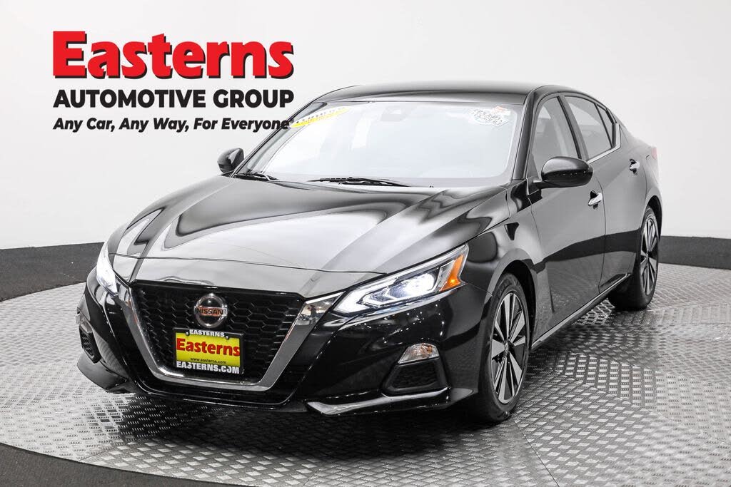 2022 Nissan Altima 2.5 SV FWD