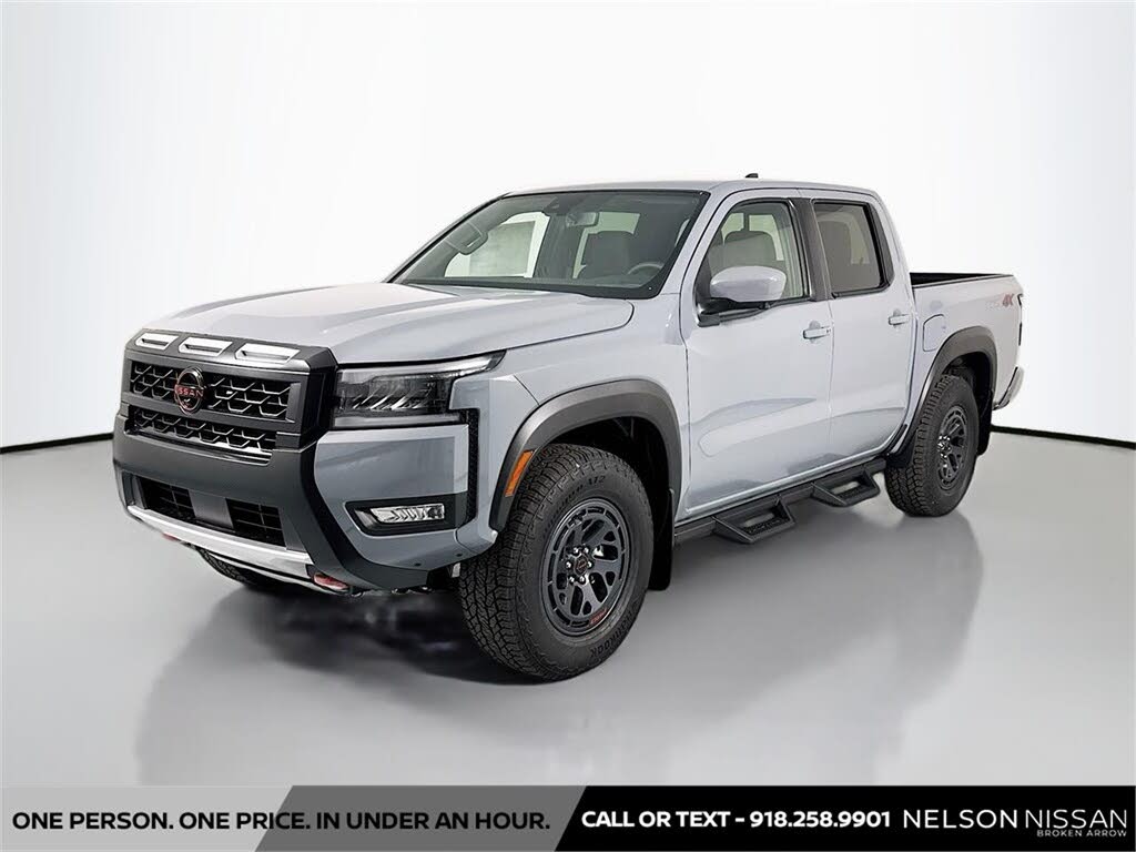 2026 Nissan Frontier PRO-4X Crew Cab 4WD