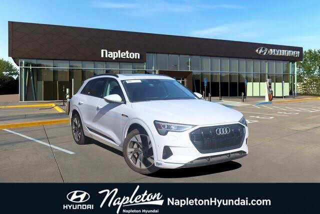 2021 Audi e-tron quattro Premium SUV