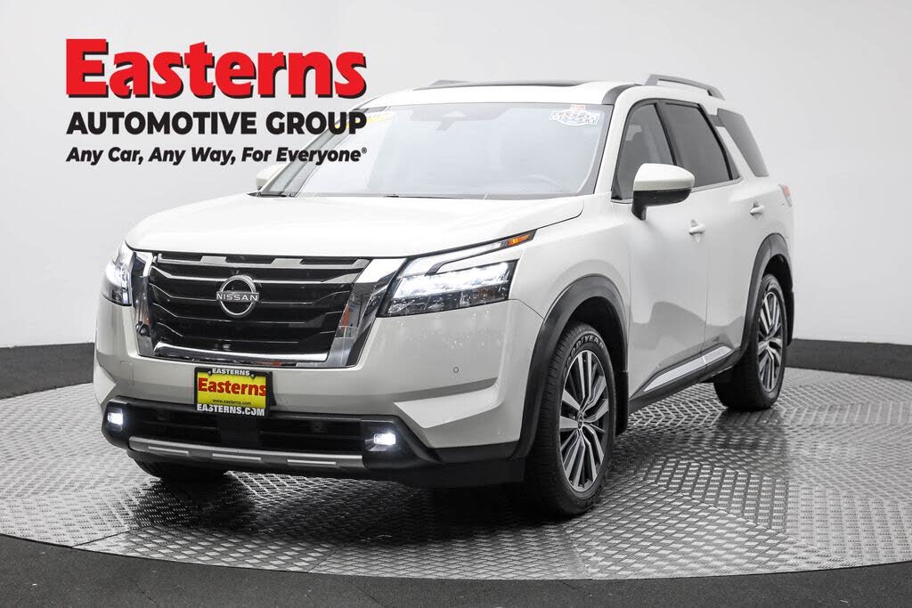 2022 Nissan Pathfinder Platinum 4WD