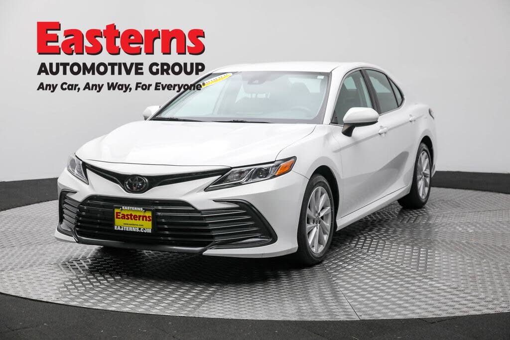 2022 Toyota Camry LE FWD
