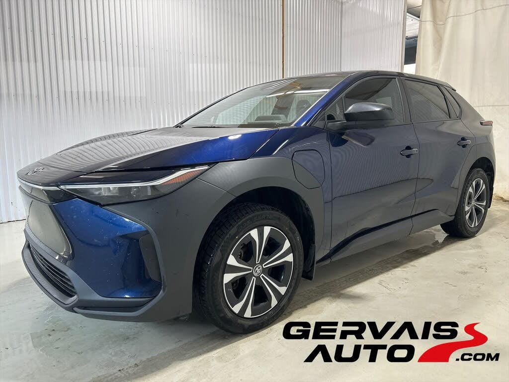 2023 Toyota bZ4X LE FWD