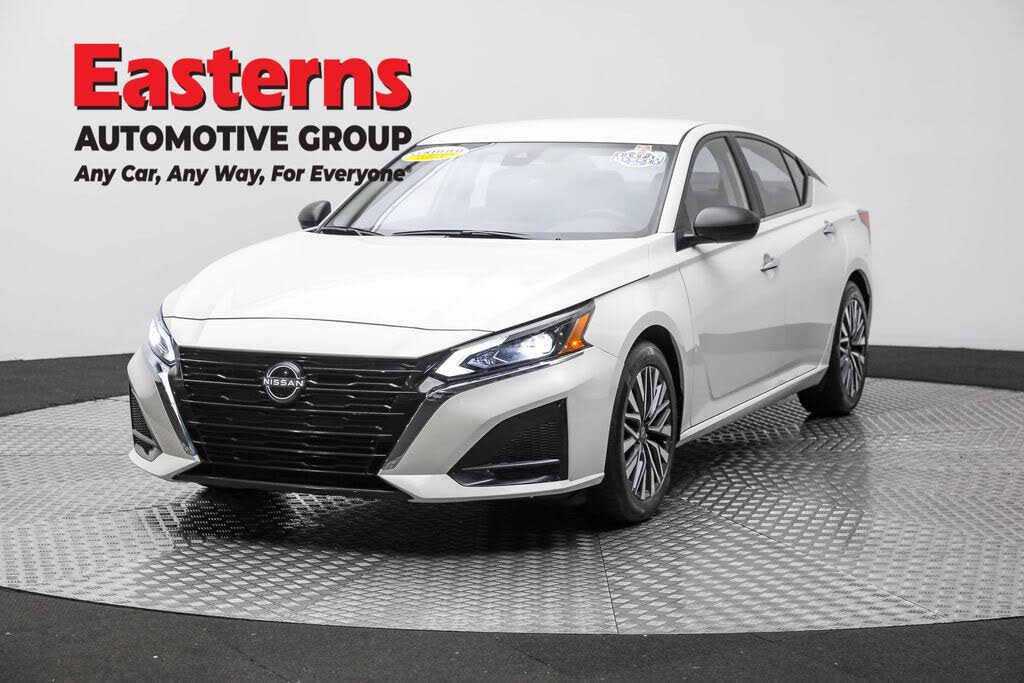 2024 Nissan Altima 2.5 SV FWD