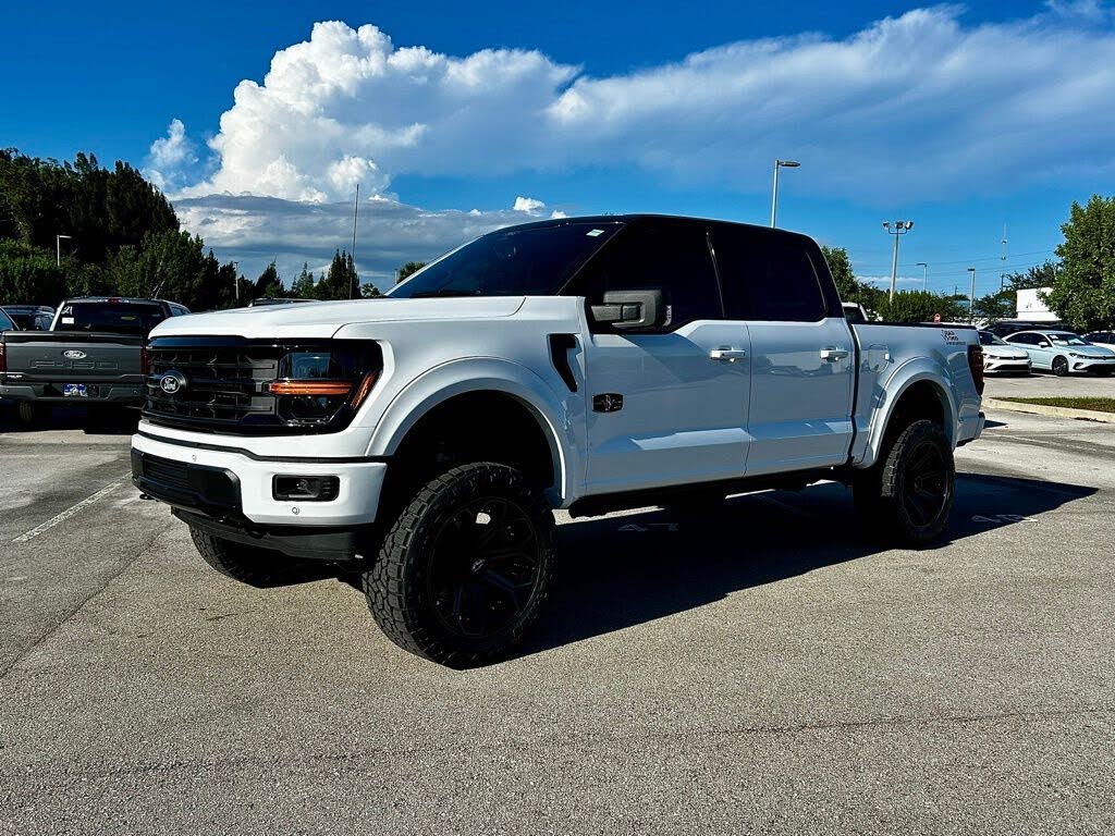2025 Ford F-150 XLT SuperCrew 4WD