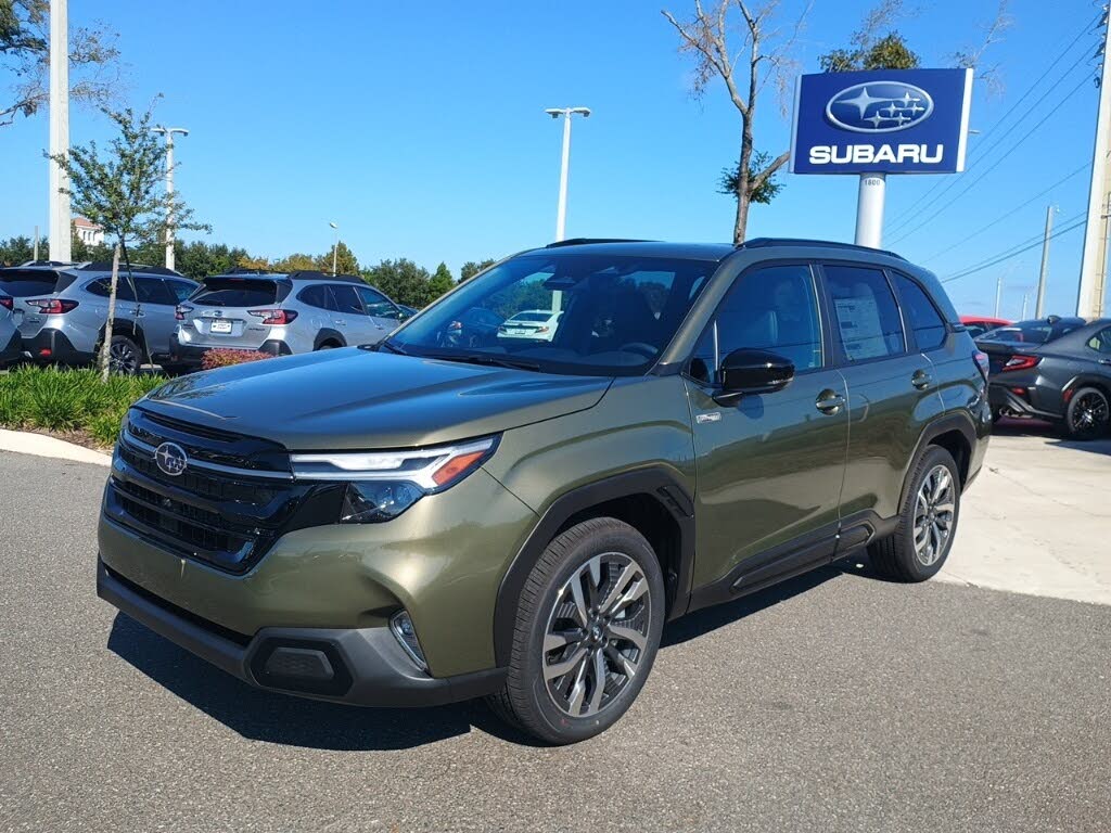 2025 Subaru Forester Hybrid Touring AWD