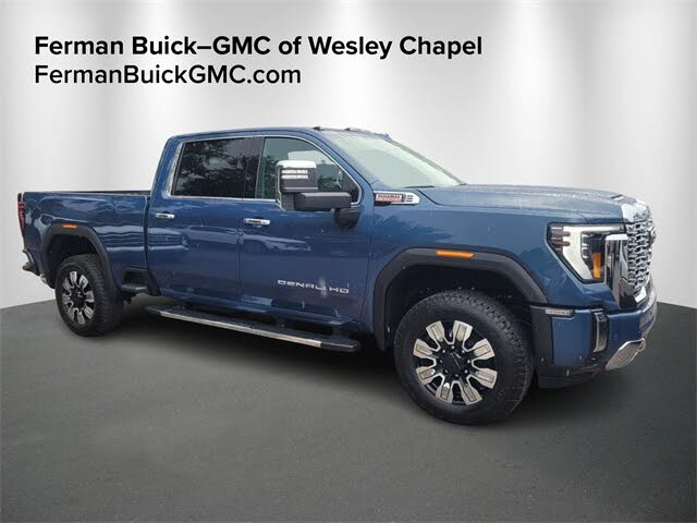 2025 GMC Sierra 2500HD Denali Crew Cab 4WD