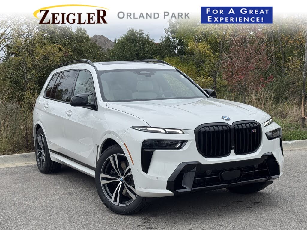 2026 BMW X7 M60i AWD
