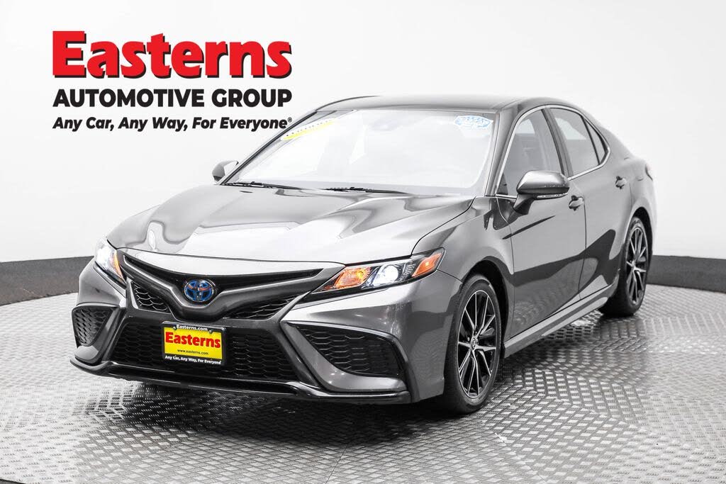 2023 Toyota Camry Hybrid SE FWD