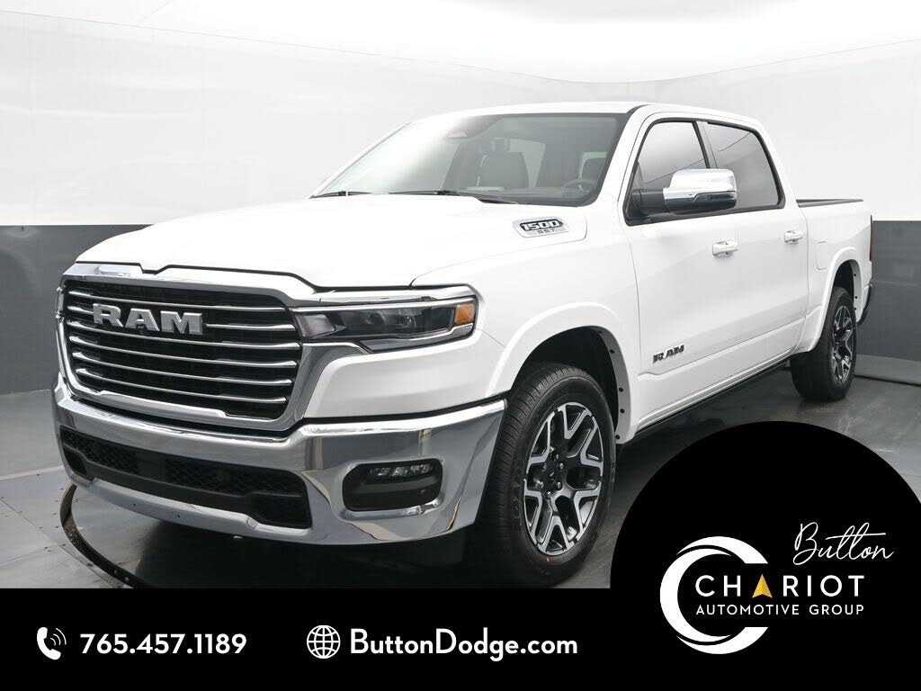 2025 RAM 1500 Laramie Crew Cab 4WD