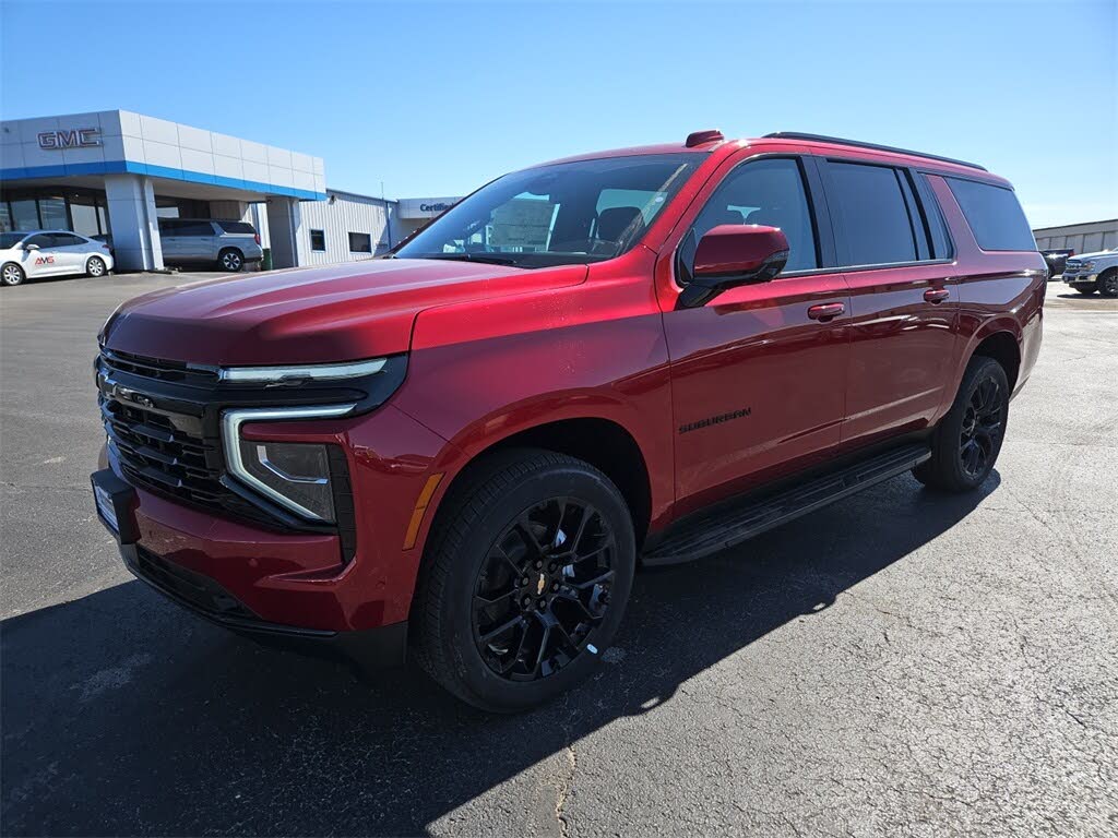 2026 Chevrolet Suburban RST 4WD