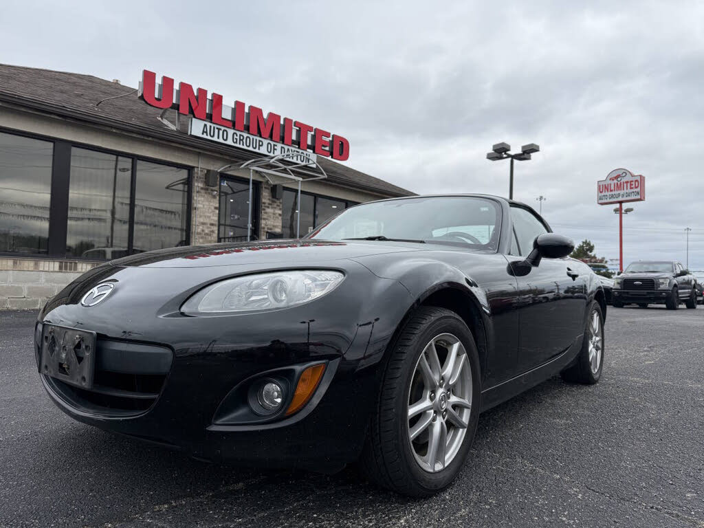 2012 Mazda MX-5 Miata Sport RWD