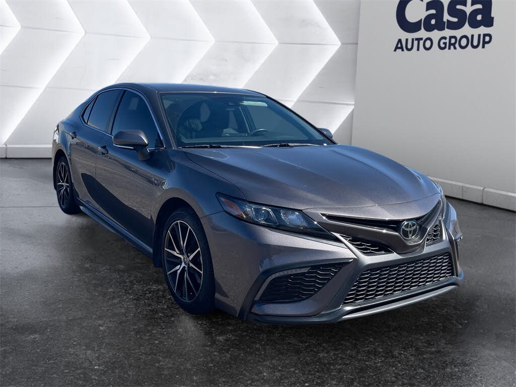 2023 Toyota Camry SE FWD