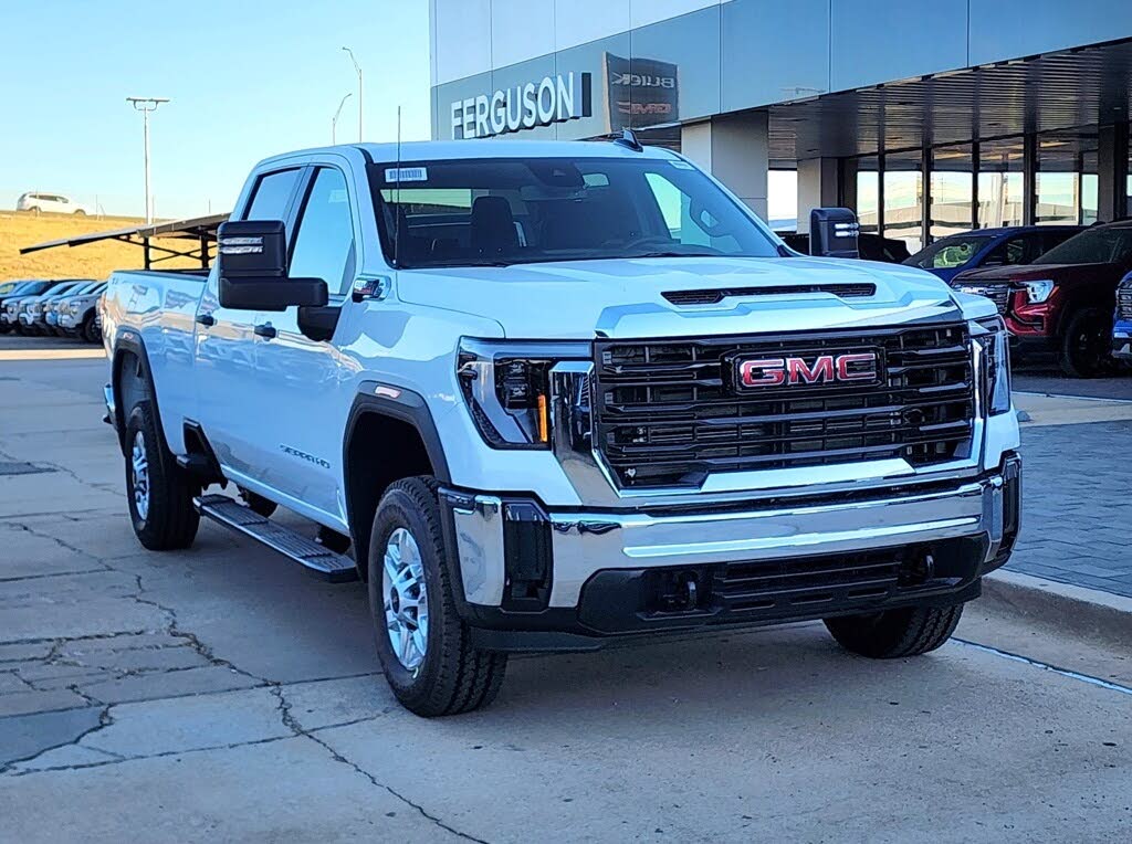 2026 GMC Sierra 2500HD Pro Crew Cab 4WD