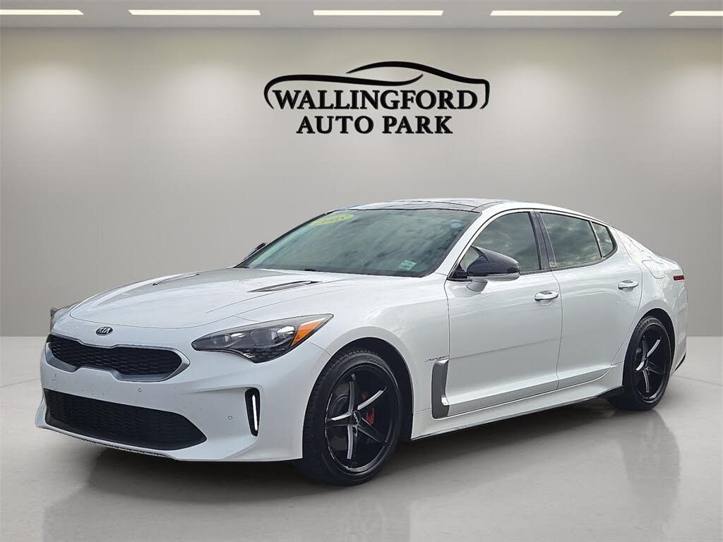 2018 Kia Stinger Premium RWD
