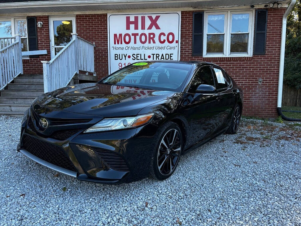 2019 Toyota Camry XSE FWD