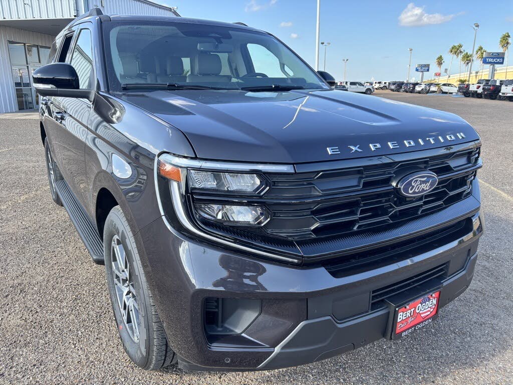 2025 Ford Expedition Active RWD