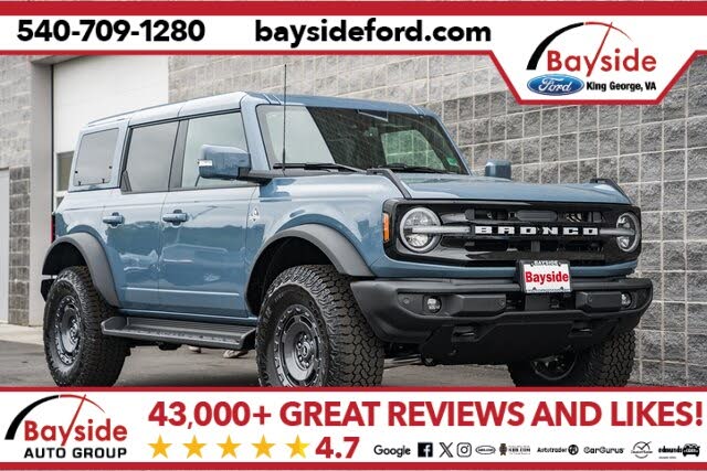 2025 Ford Bronco Outer Banks 4-Door 4WD