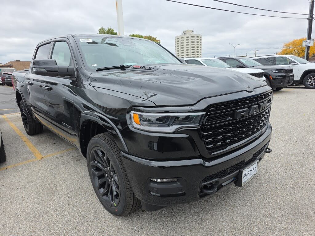 2026 RAM 1500 Limited Crew Cab 4WD
