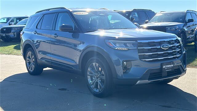 2026 Ford Explorer Active AWD