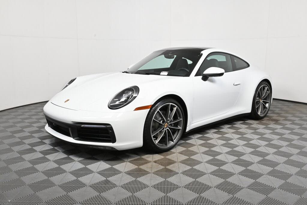 2024 Porsche 911 Carrera Coupe RWD