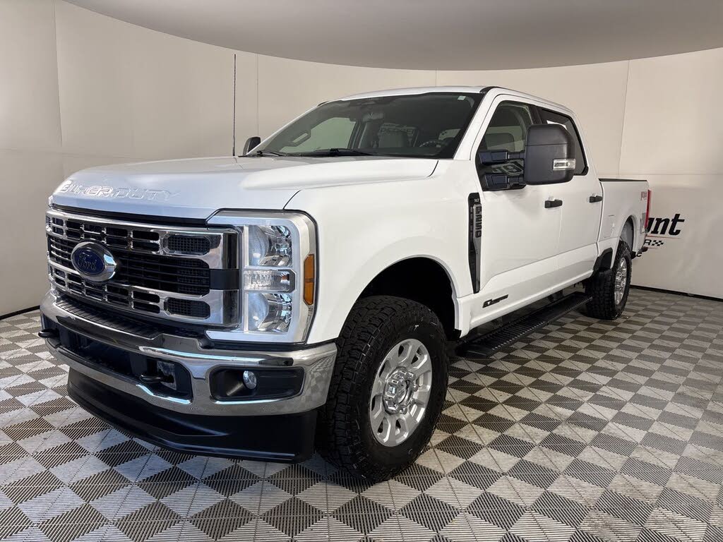 2024 Ford F-250 Super Duty XLT SuperCab 4WD
