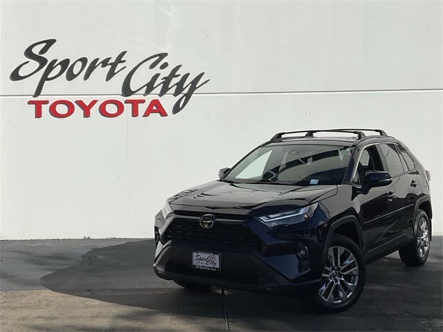 2025 Toyota RAV4 XLE Premium FWD