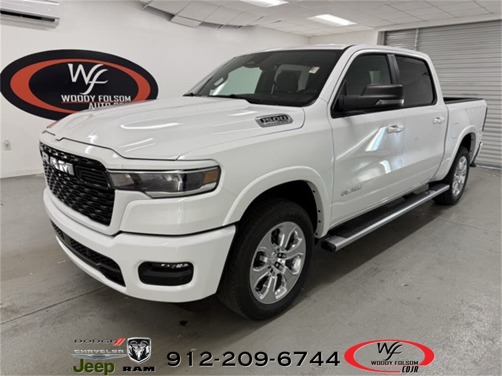 2026 RAM 1500 Big Horn Crew Cab 4WD
