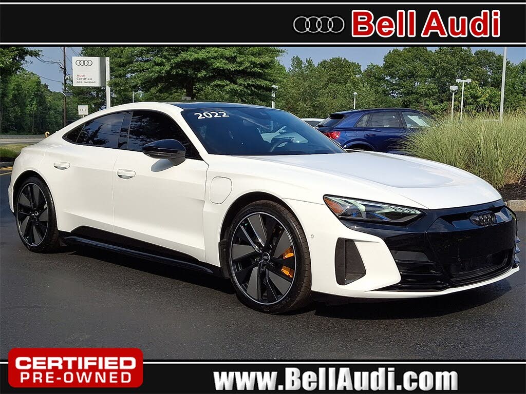 2022 Audi RS e-tron GT quattro AWD