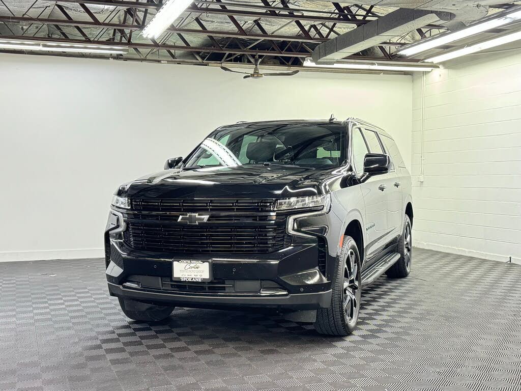 2023 Chevrolet Suburban RST 4WD