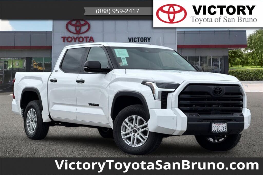 2024 Toyota Tundra SR5 CrewMax Cab 4WD