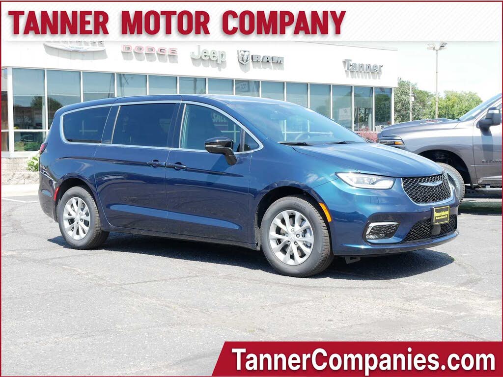 2025 Chrysler Pacifica Select AWD