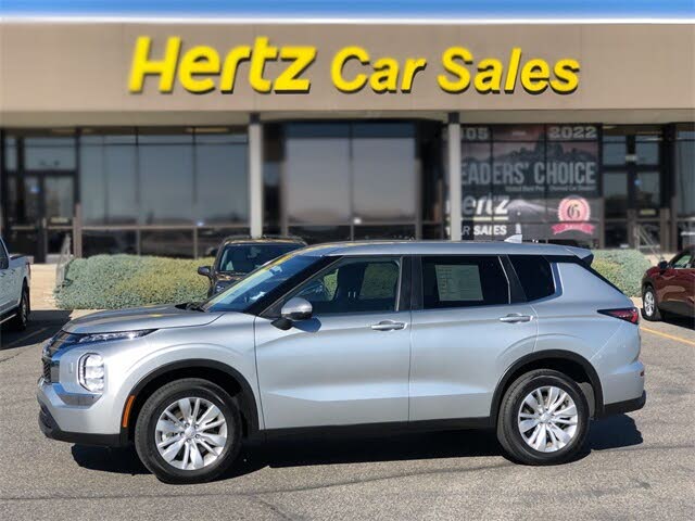 2025 Mitsubishi Outlander ES FWD