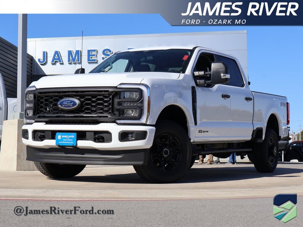 2026 Ford F-250 Super Duty XL Crew Cab 4WD