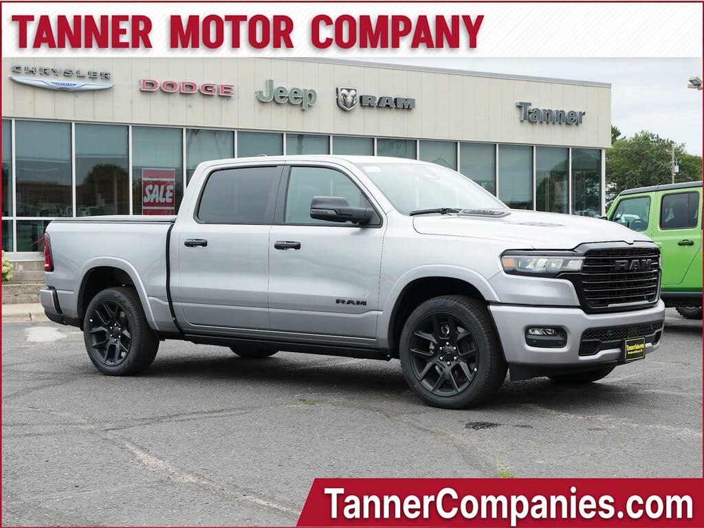 2026 RAM 1500 Laramie Crew Cab 4WD