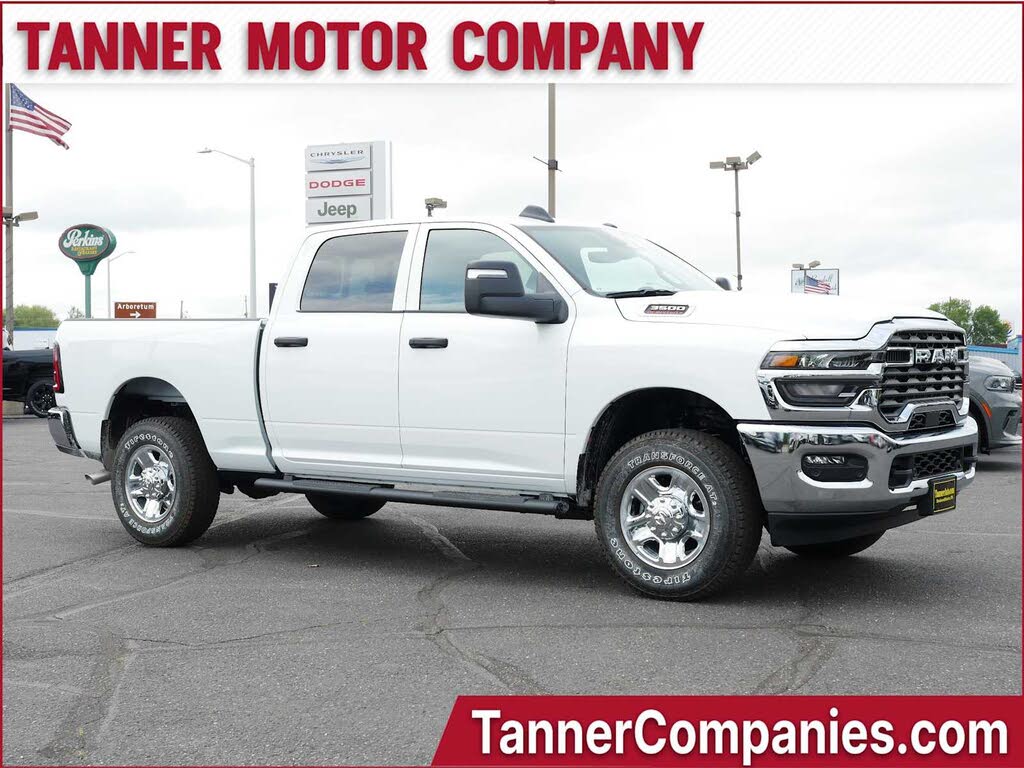 2026 RAM 3500 Tradesman Crew Cab 4WD