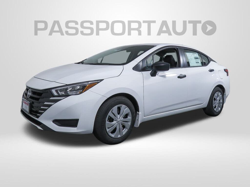 2025 Nissan Versa S FWD